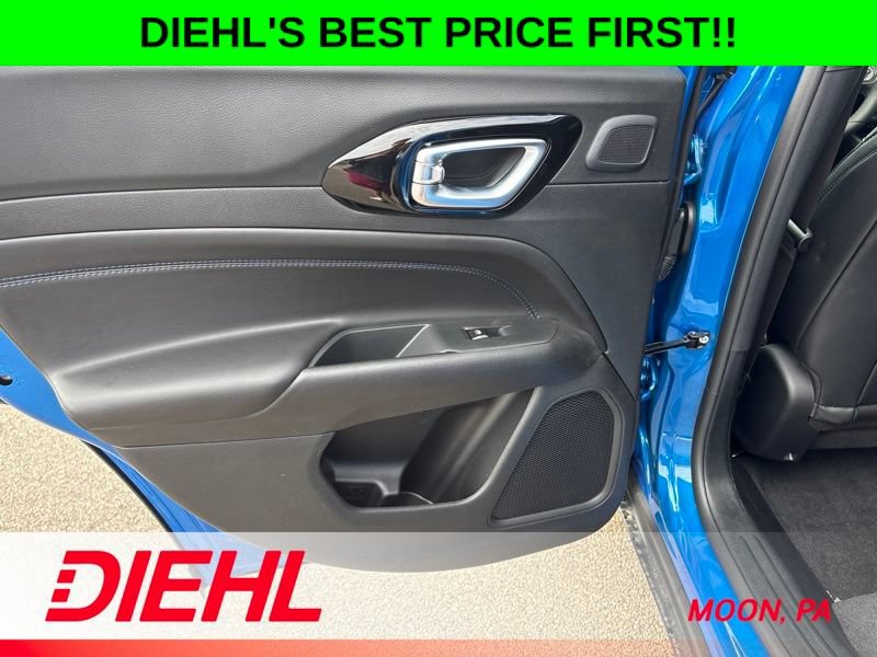 New 2026 Jeep Compass Limited w/ Sun, Sound & Navigation Group AWD/4WD image 13