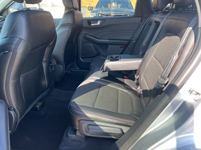 Certified 2024 Ford Escape ST-Line w/ Tech Pack #1 image 20