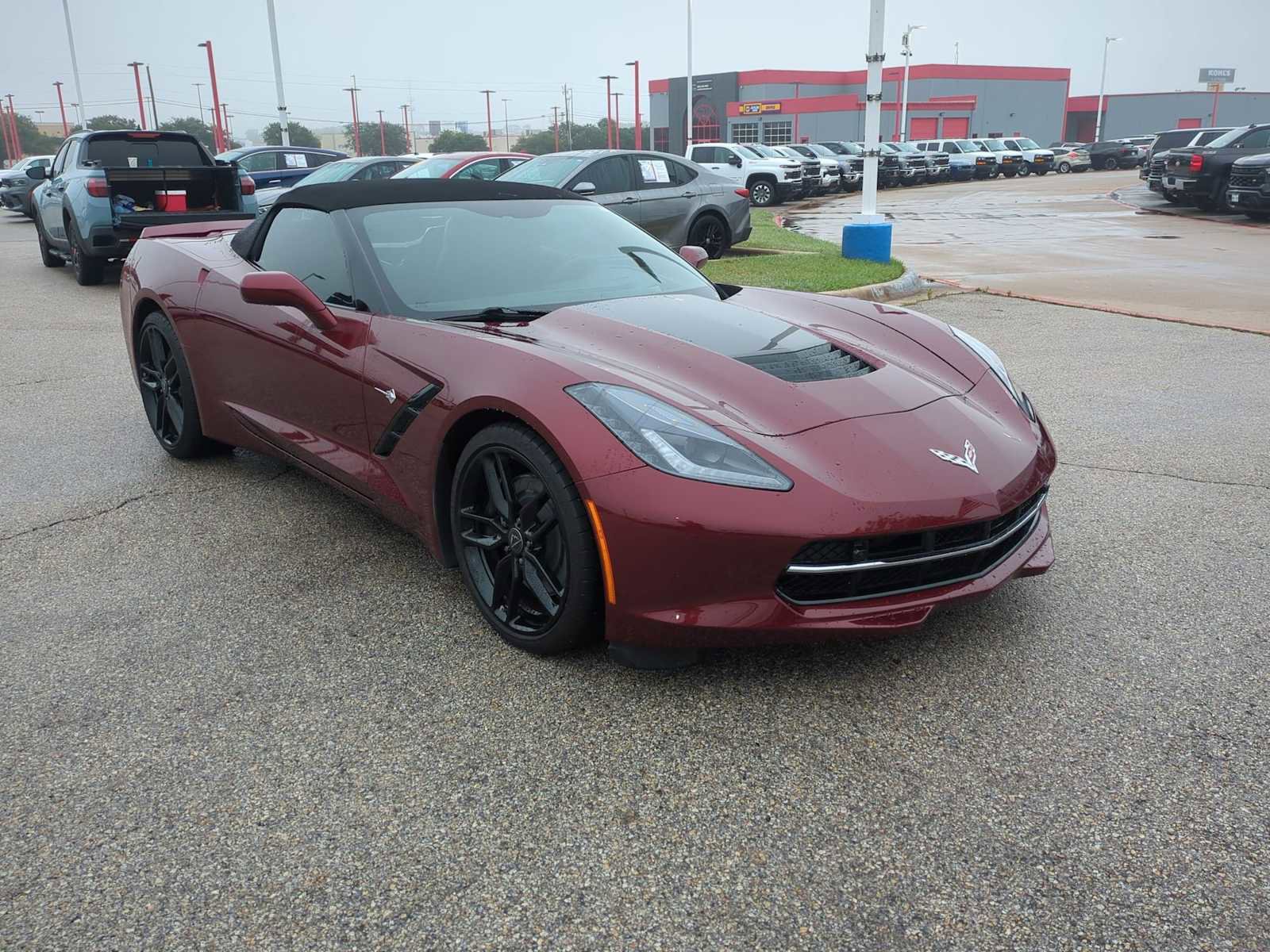 Used 2017 Chevrolet Corvette Stingray Convertible RWD image 2