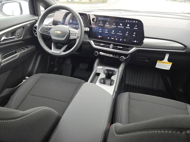 New 2026 Chevrolet Equinox EV LT image 24