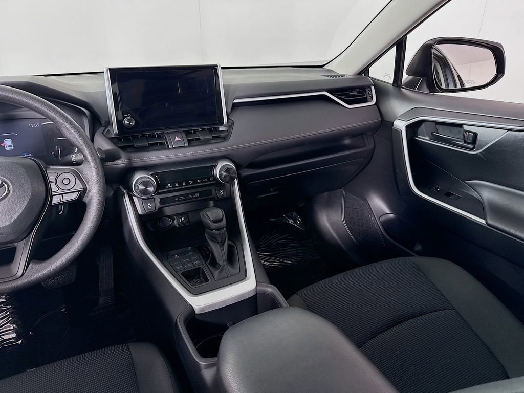 Certified 2023 Toyota RAV4 LE image 19