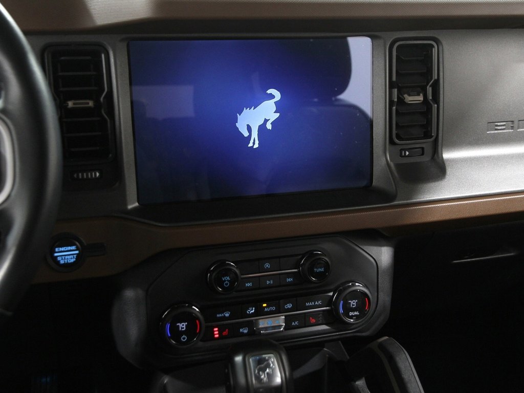 Certified 2024 Ford Bronco Outer Banks w/ Sasquatch Package image 9