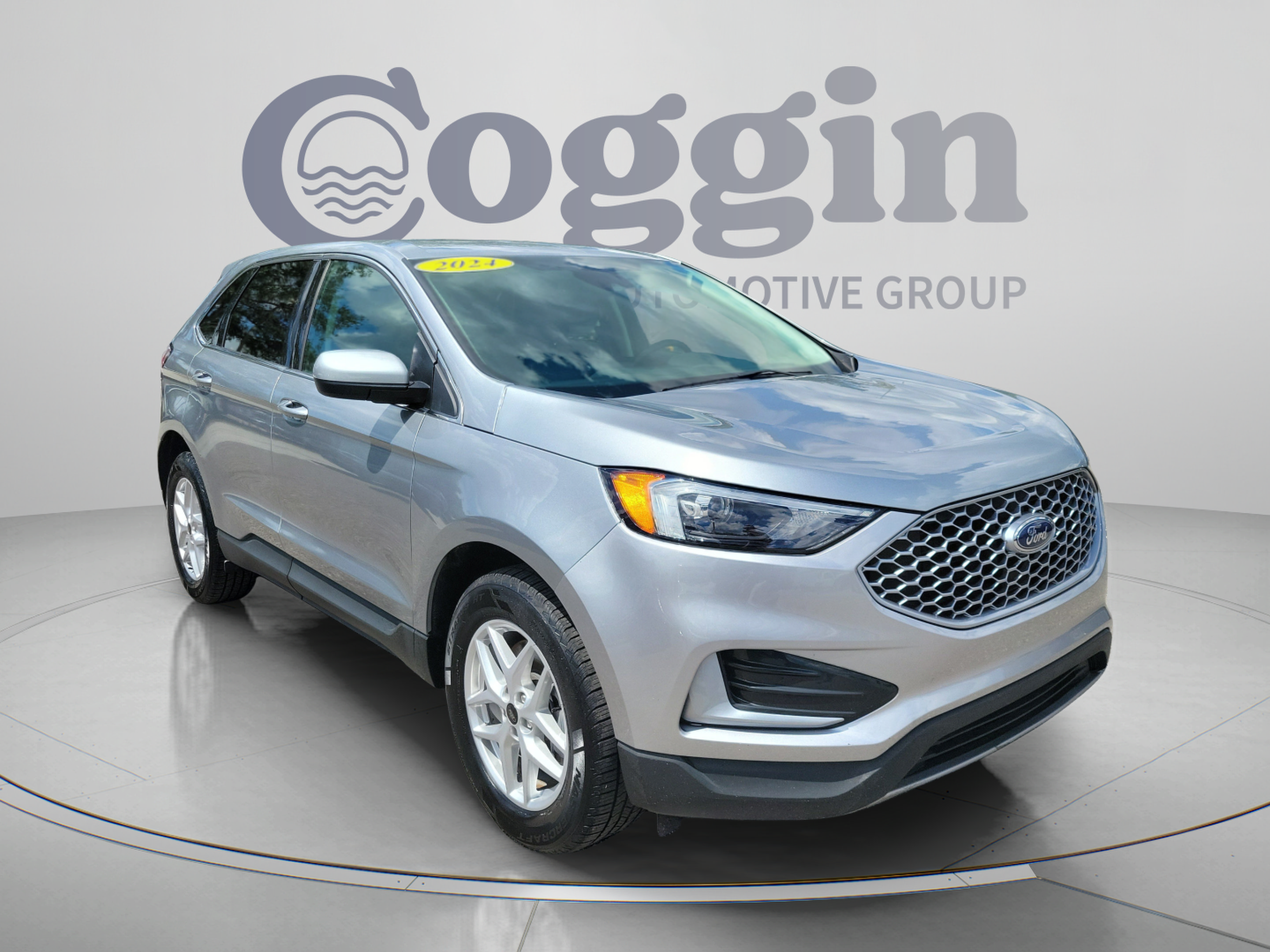 Used 2024 Ford Edge SEL AWD/4WD image 4