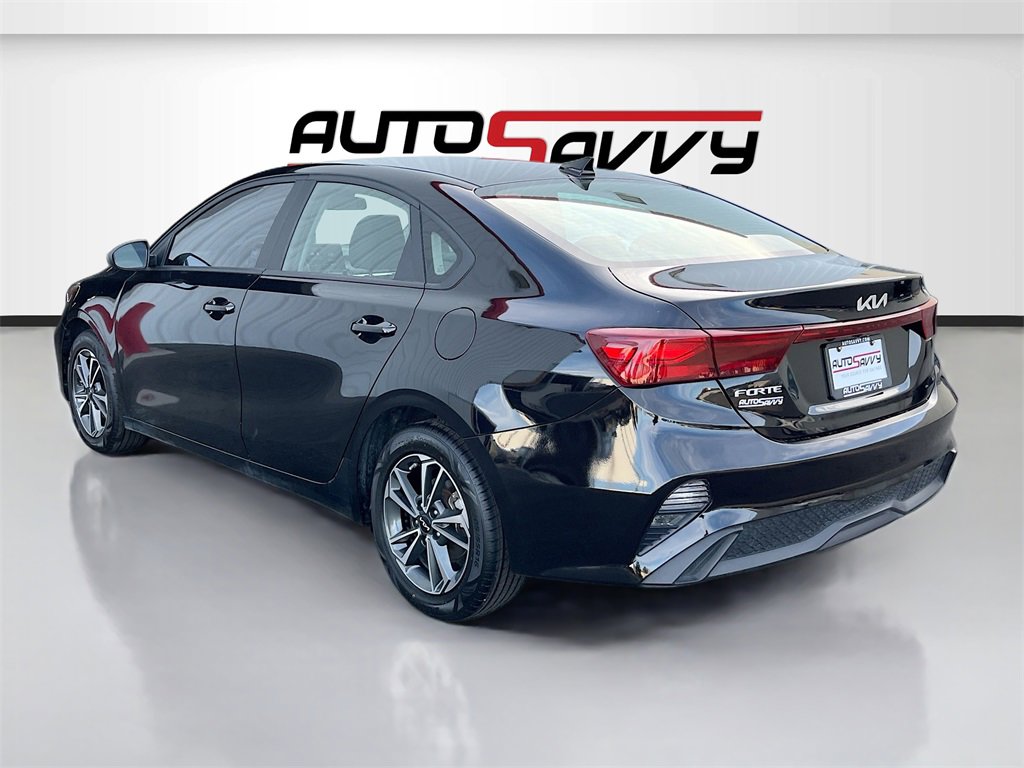 Used 2024 Kia Forte LXS image 5