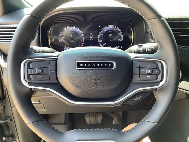 Used 2024 Jeep Wagoneer L 4WD w/ Premium Group I image 11