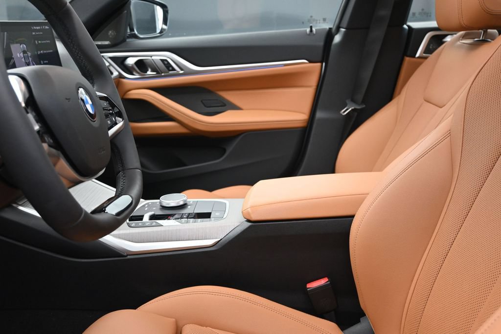 Used 2025 BMW 430i RWD image 12