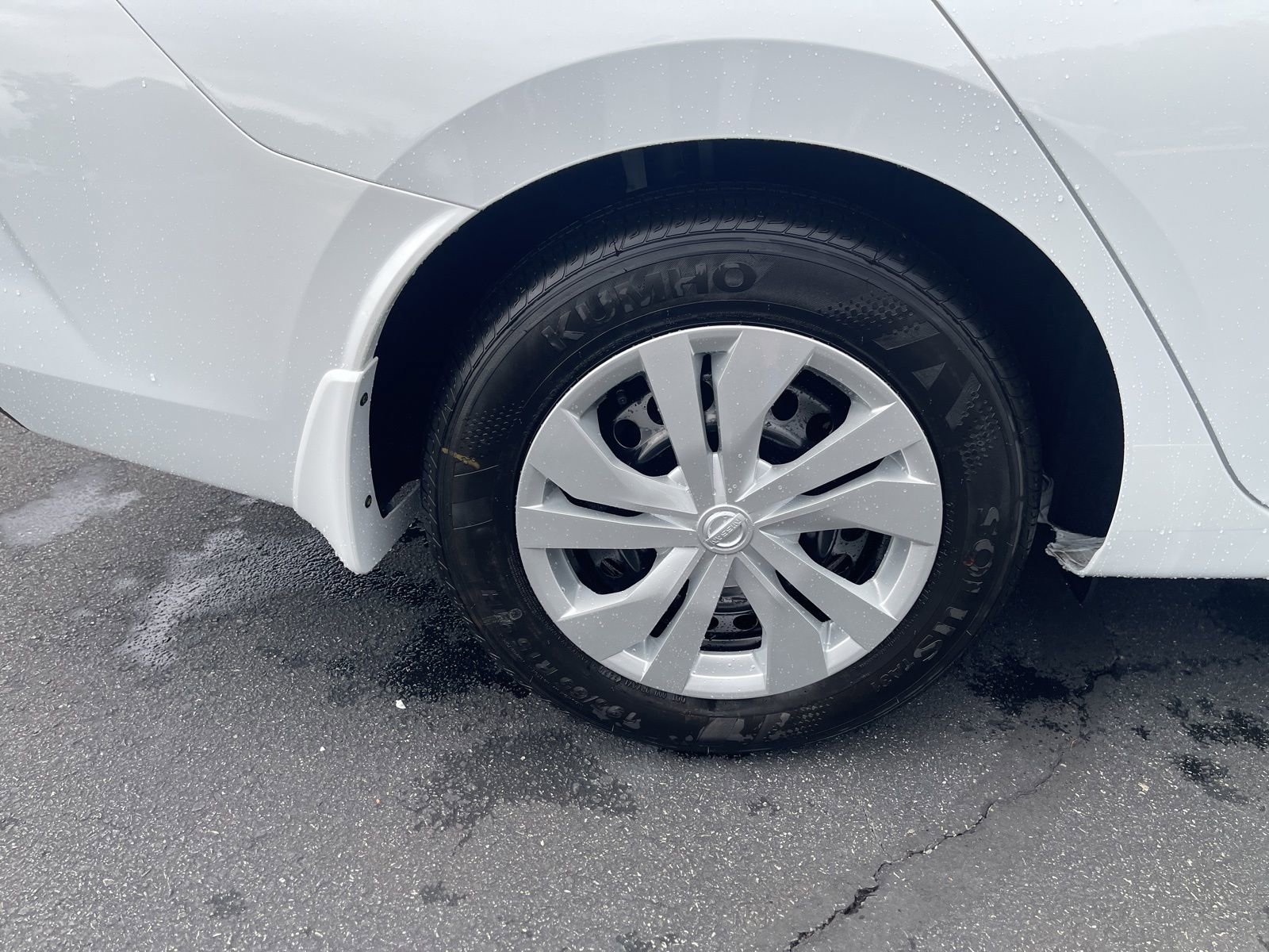 New 2025 Nissan Versa S w/ Trunk Package image 31