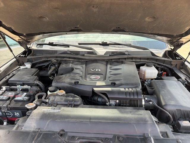 Used 2023 Nissan Armada SL w/ Captain's Chairs Package image 25