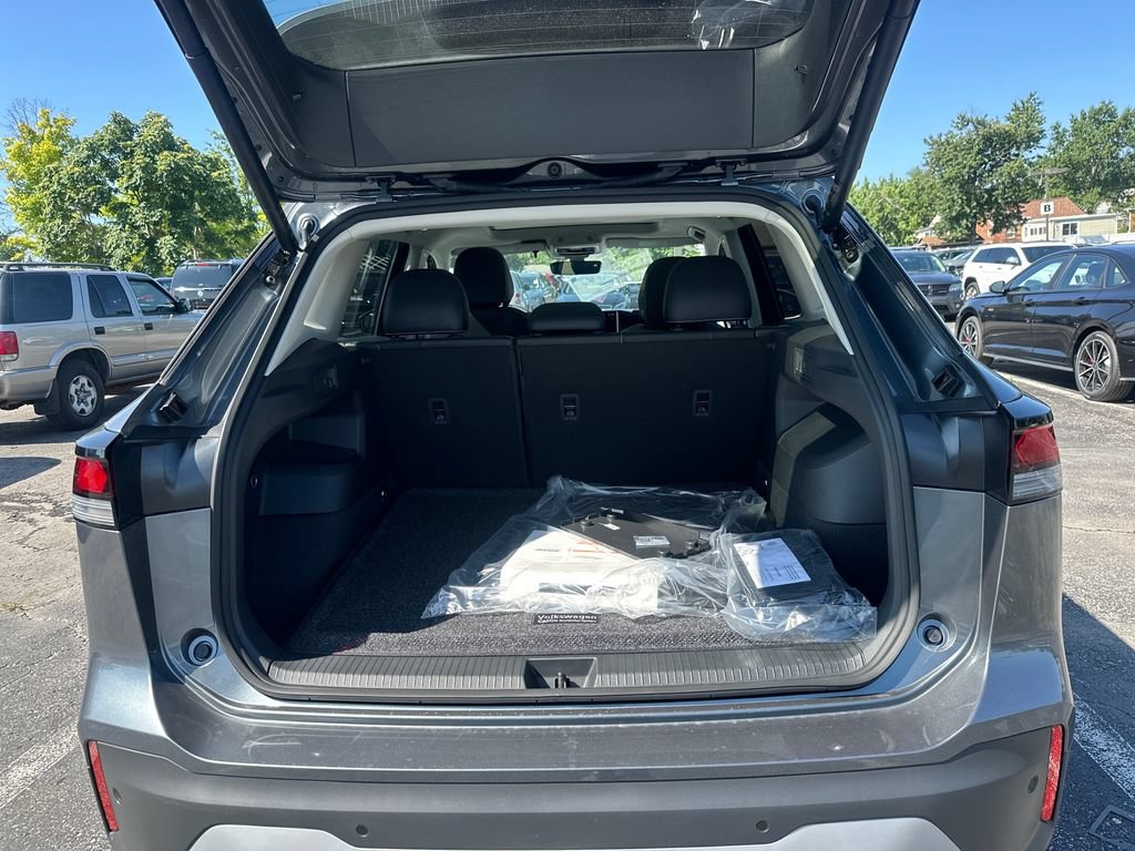 New 2026 Volkswagen Tiguan SE AWD/4WD image 29