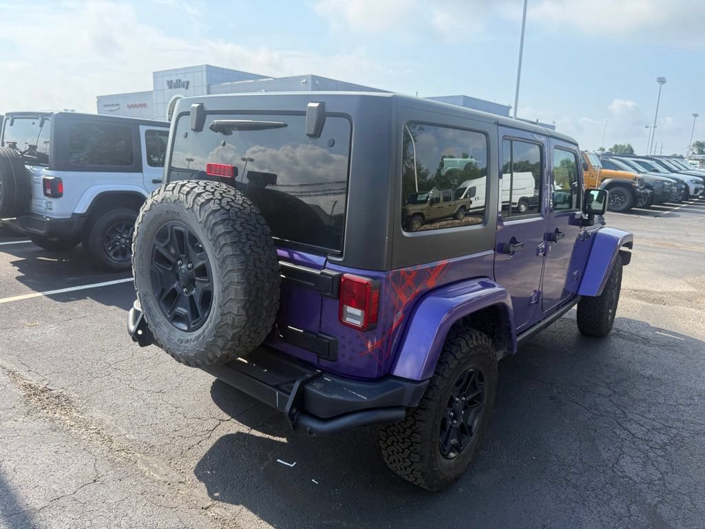 Used 2016 Jeep Wrangler Unlimited Sahara AWD/4WD image 6