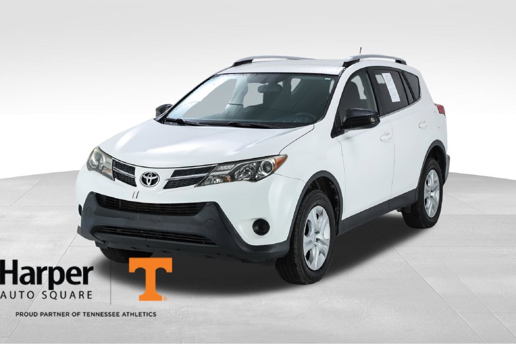Used 2015 Toyota RAV4 LE FWD image 1