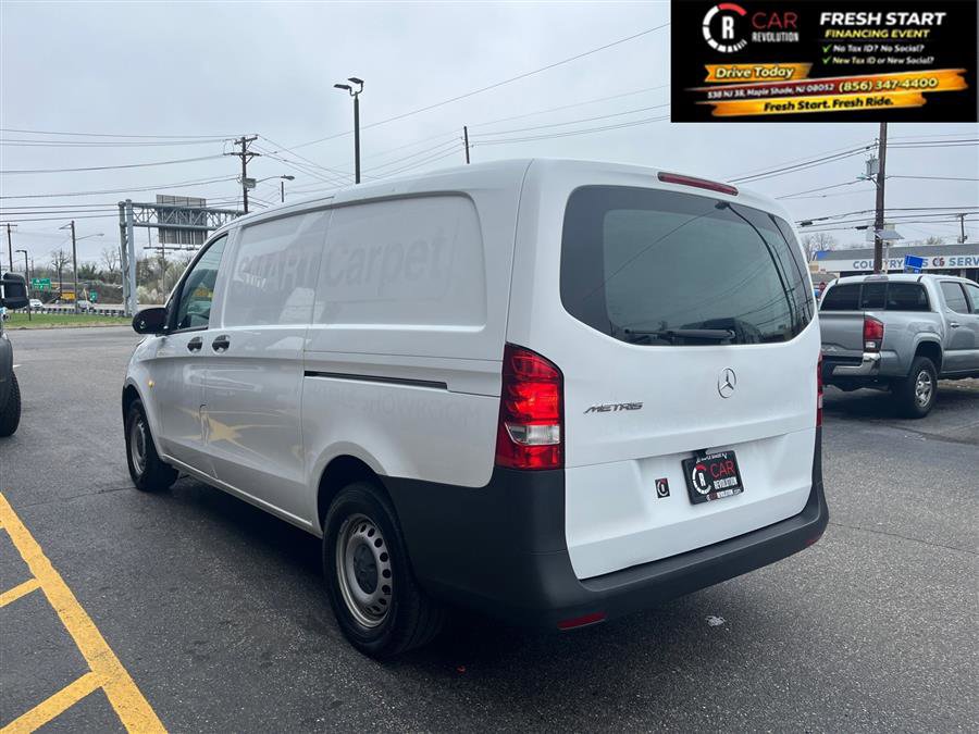 Used 2021 Mercedes-Benz Metris image 4