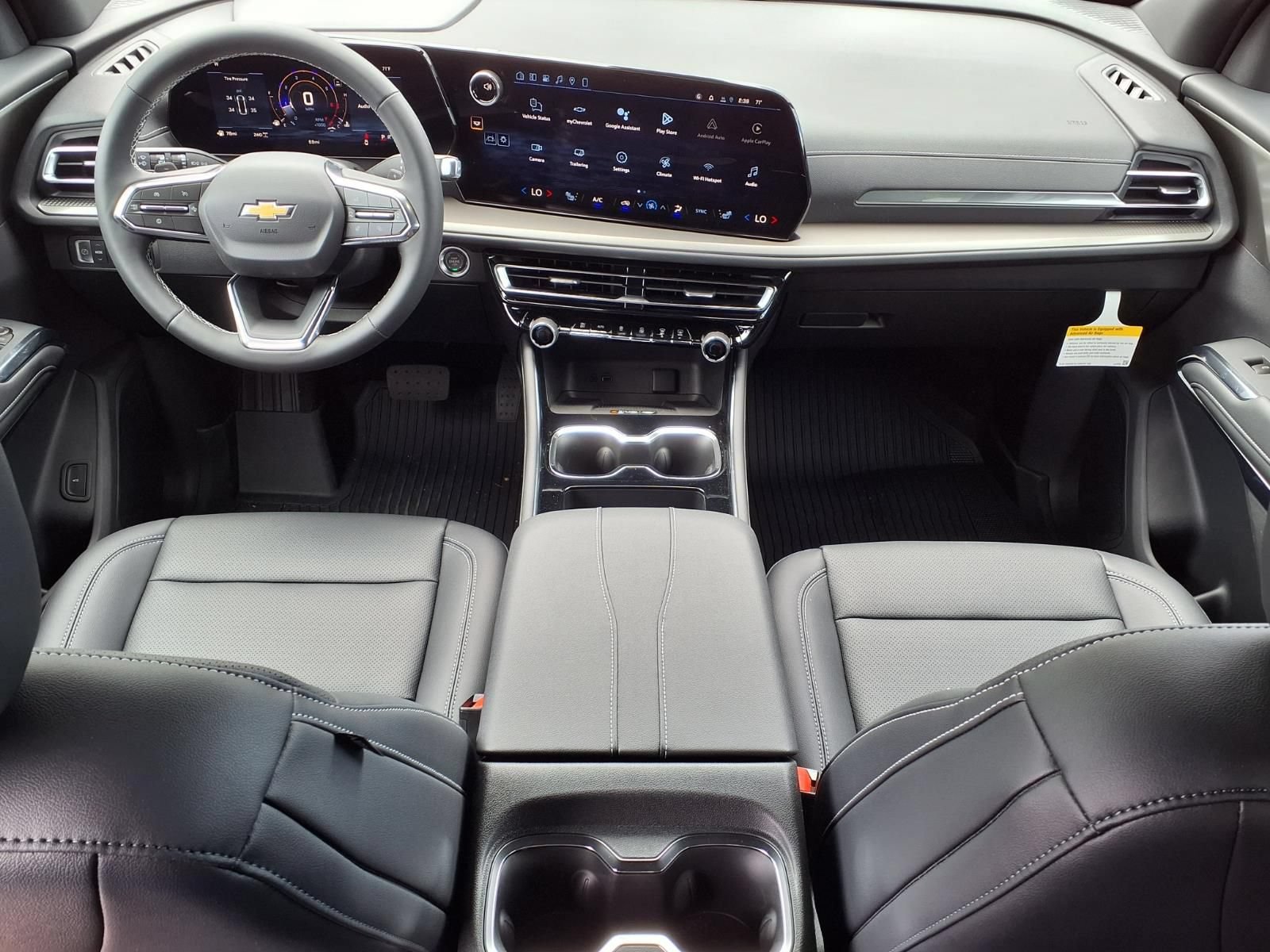 New 2026 Chevrolet Traverse LT w/ Driver Confidence Package AWD/4WD image 11
