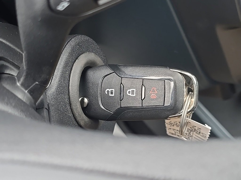 New 2025 Ford Maverick XL w/ Equipment Group 102A image 39