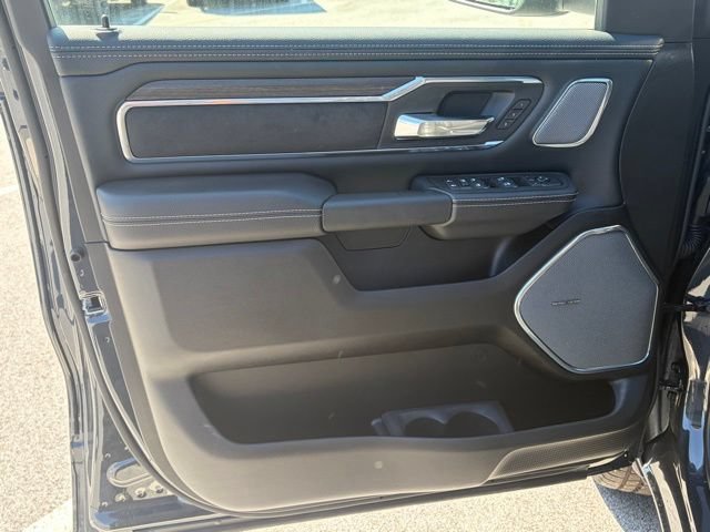 New 2026 RAM 1500 Laramie AWD/4WD image 12