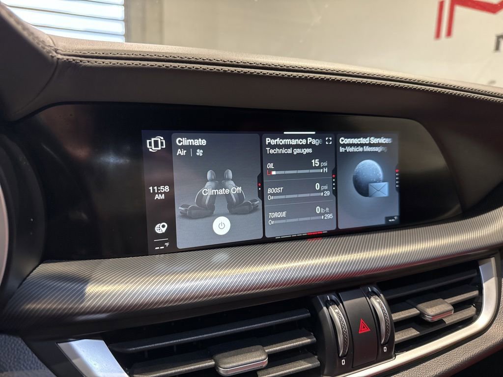 Used 2023 Alfa Romeo Stelvio Veloce image 25