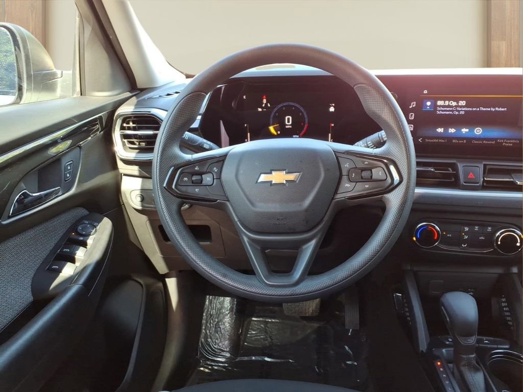 Certified 2024 Chevrolet TrailBlazer LS w/ LS Convenience Package FWD image 21