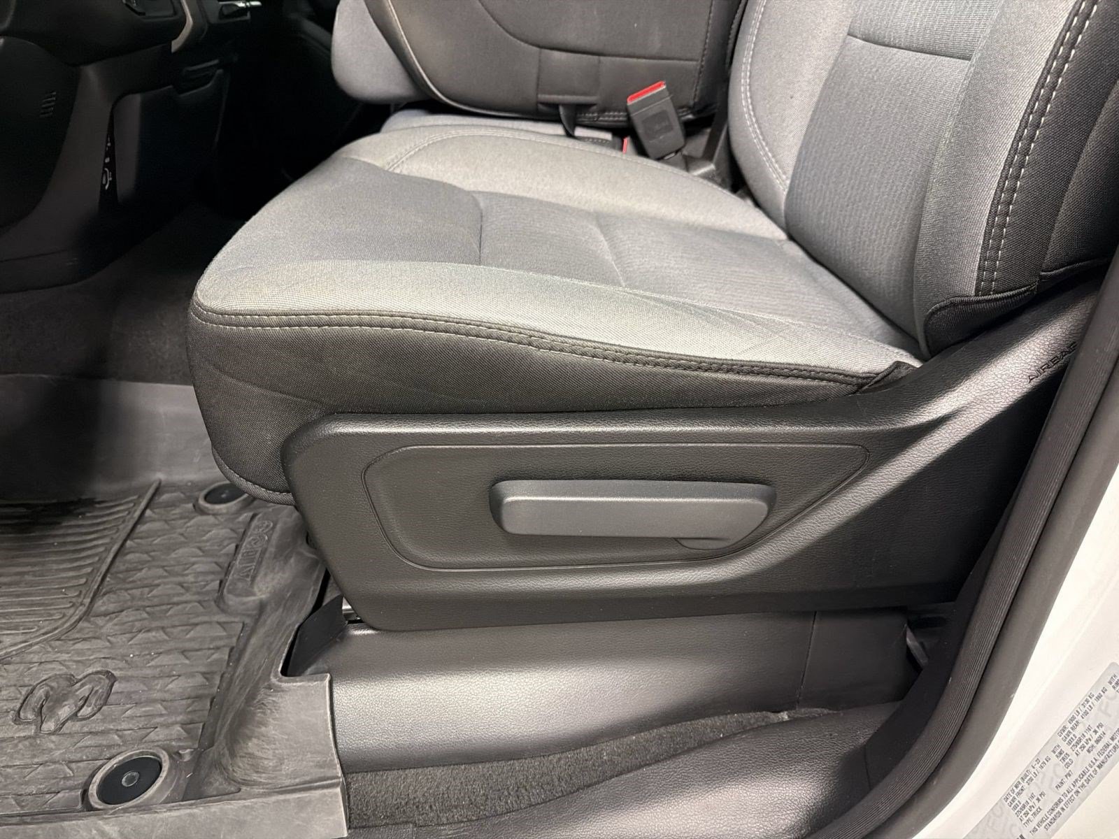 Used 2023 RAM 1500 Big Horn RWD image 13