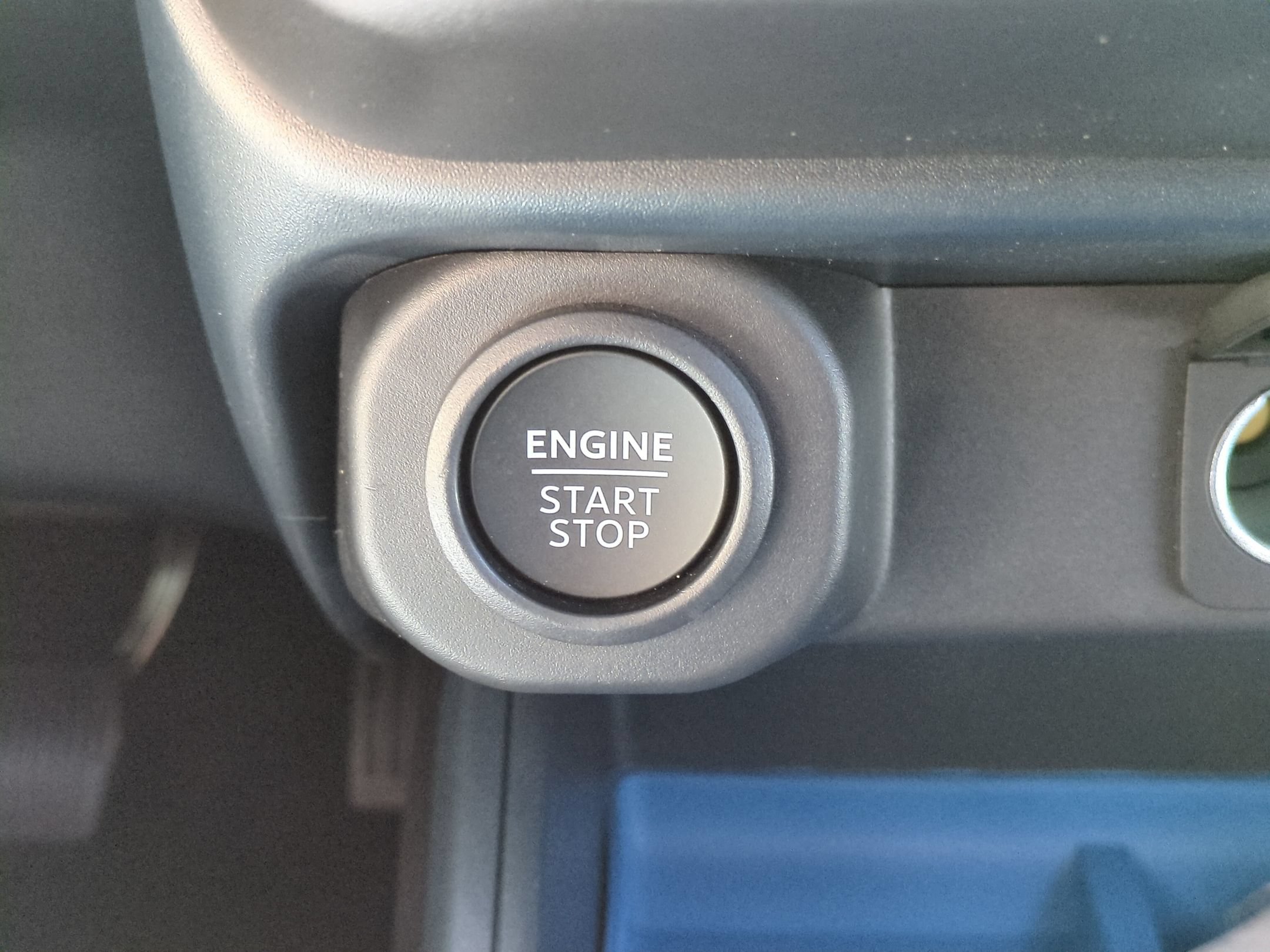 New 2026 Ford Maverick XLT w/ XLT Luxury Package FWD image 26