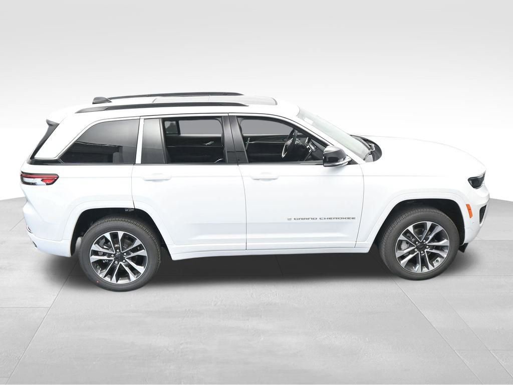 Used 2024 Jeep Grand Cherokee Overland image 48