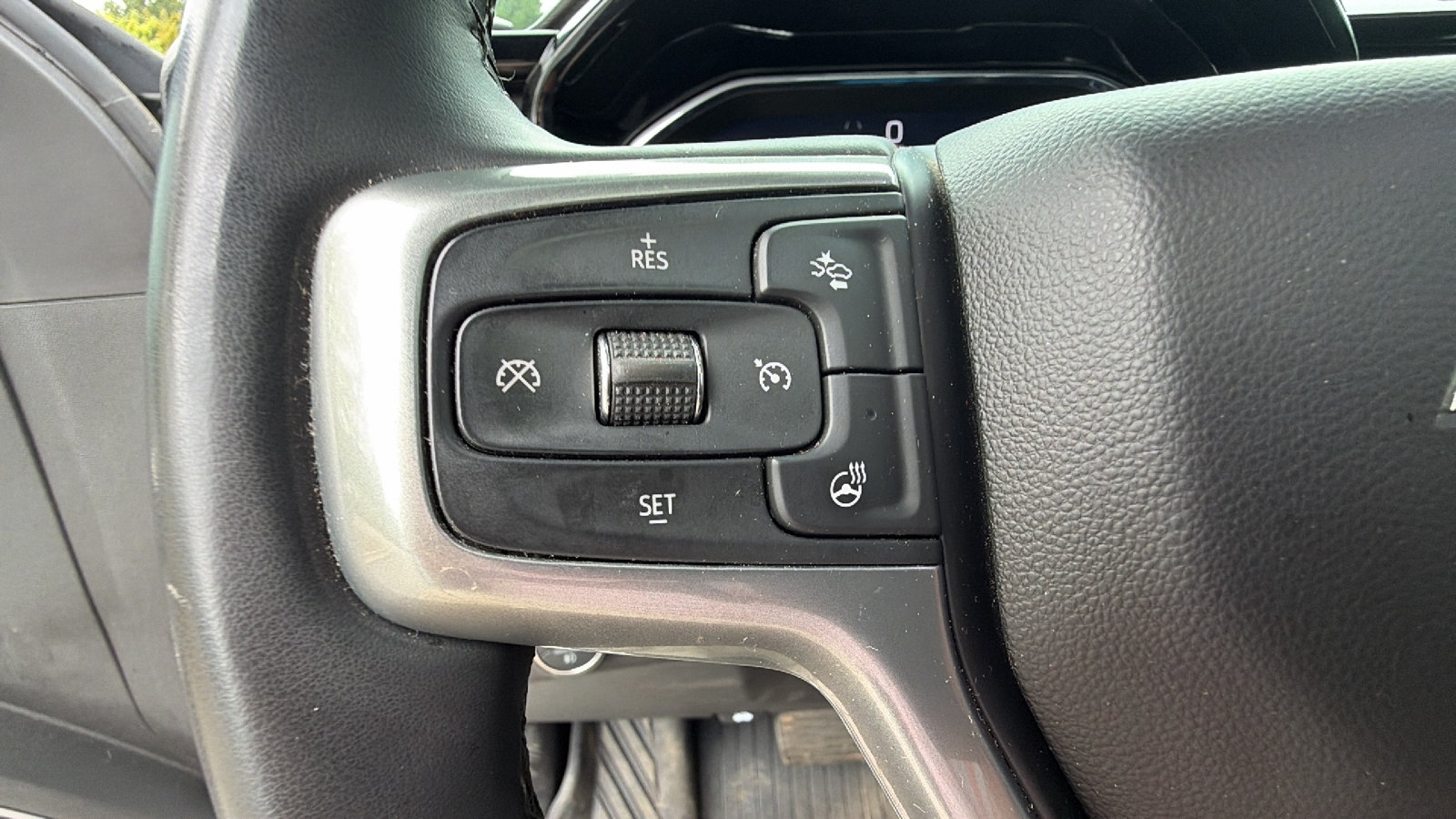 Used 2025 Chevrolet Silverado 2500 LTZ w/ Trail Boss Package AWD/4WD image 28