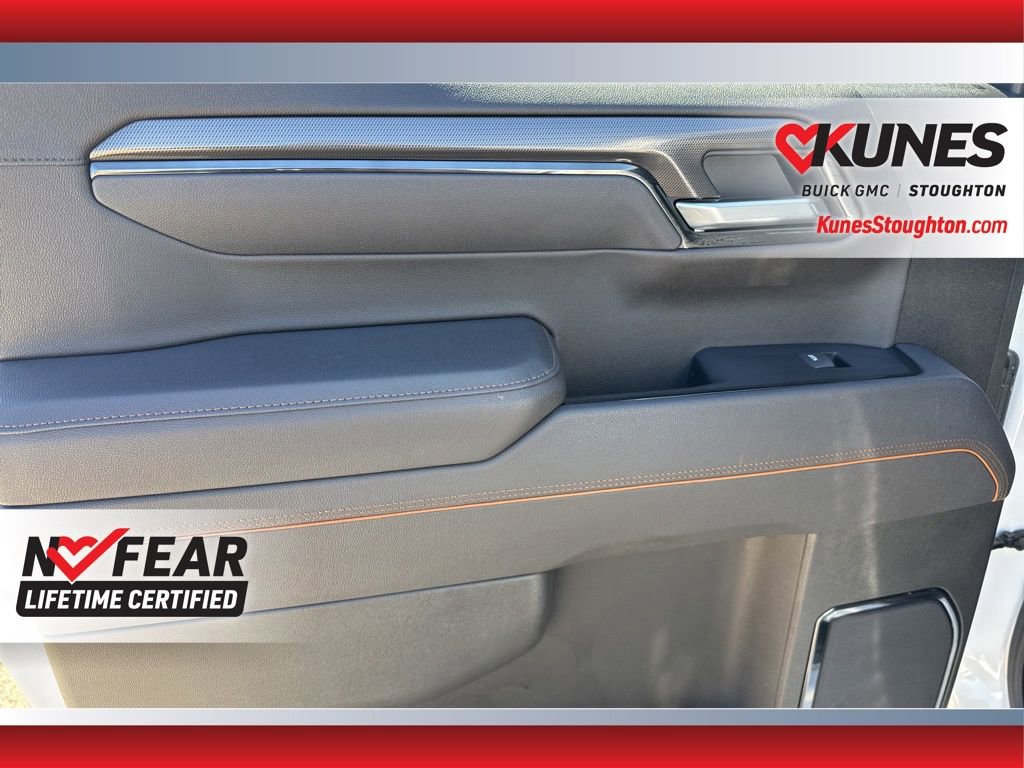 Used 2025 GMC Sierra 1500 AT4 w/ AT4 Premium Package AWD/4WD image 41