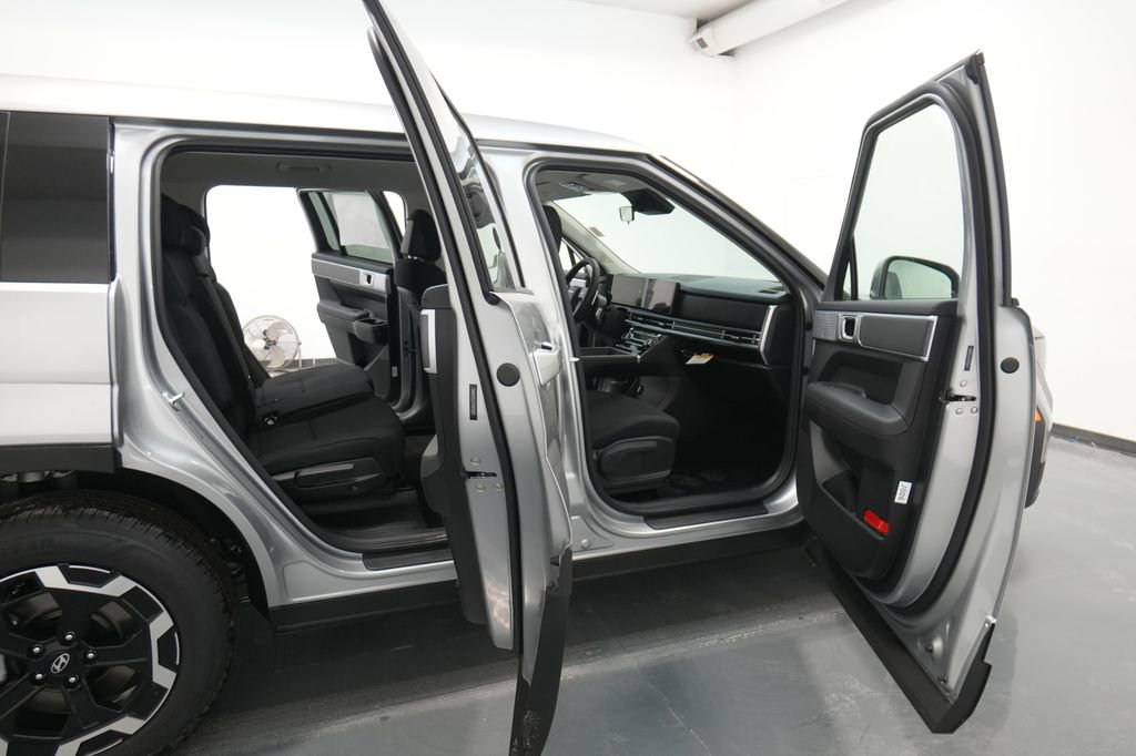 New 2026 Hyundai Santa Fe SE image 29