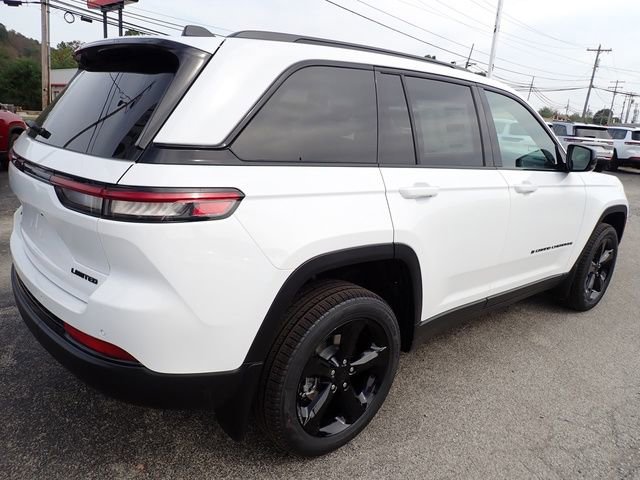 New 2025 Jeep Grand Cherokee Limited w/ Black Appearance Package AWD/4WD image 7