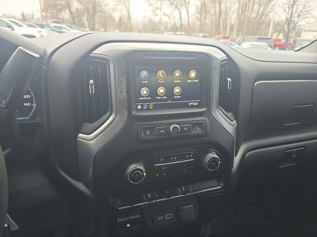 Used 2023 Chevrolet Silverado 3500 W/T image 27