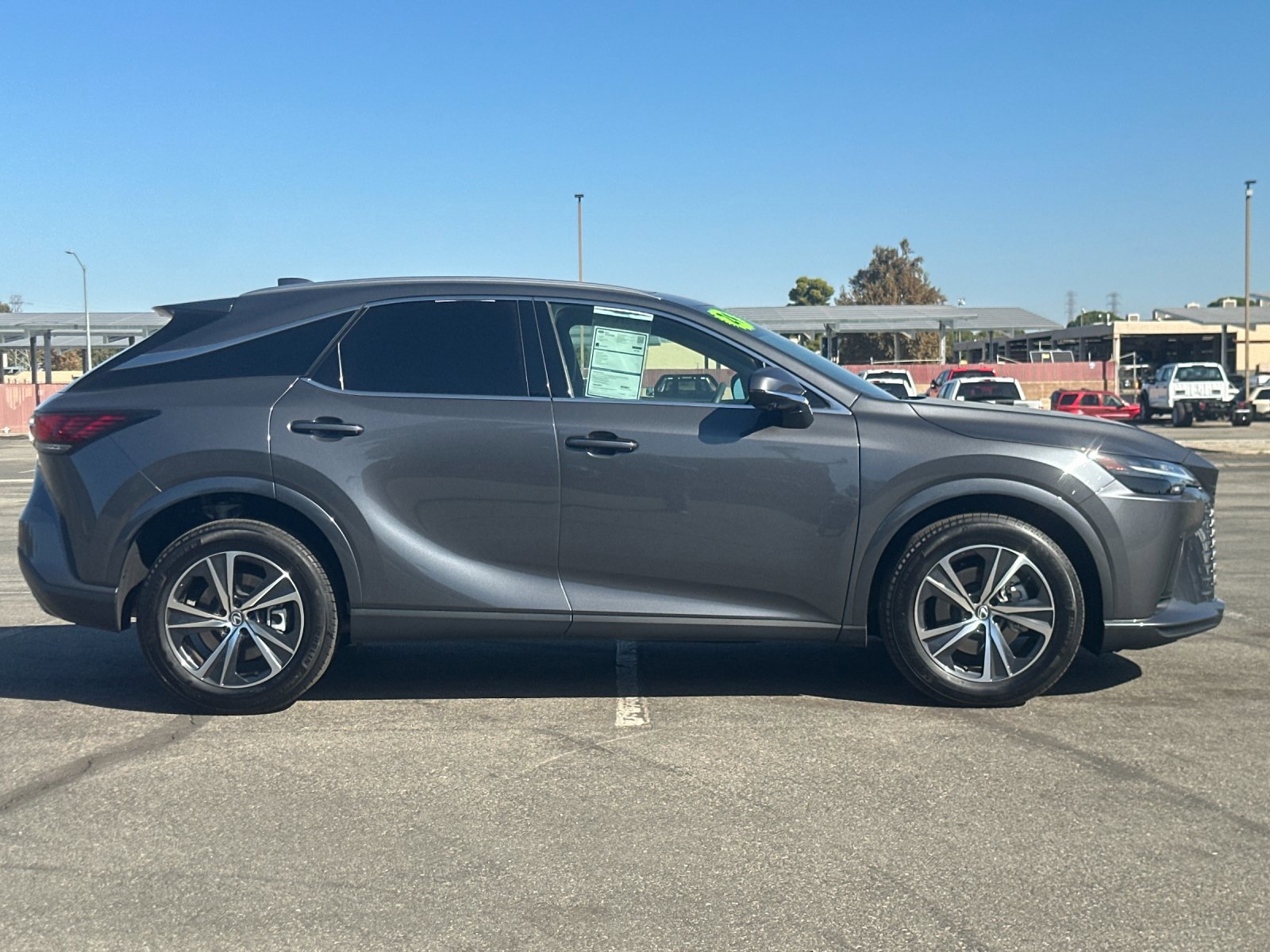 Used 2024 Lexus RX 350 Premium image 3
