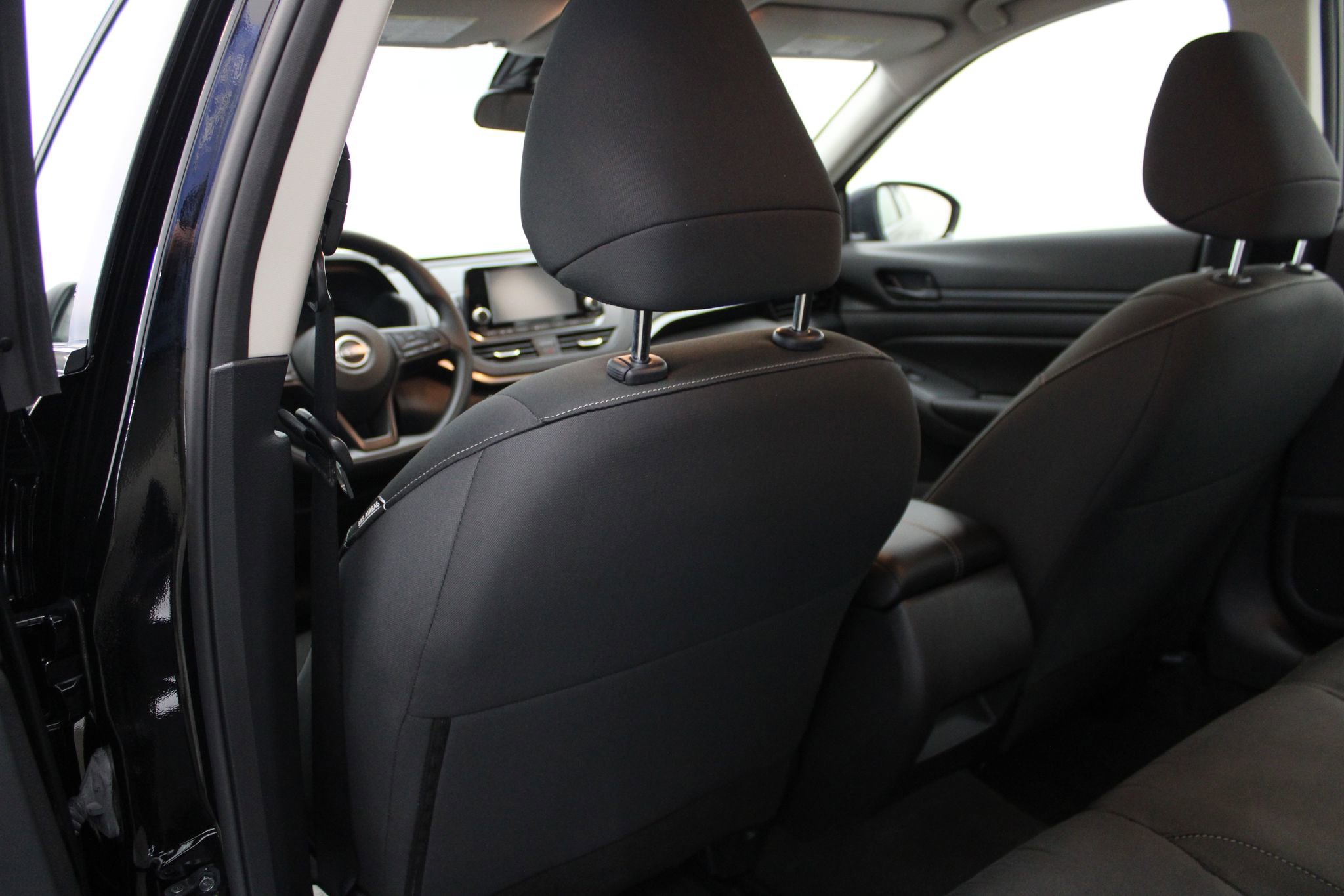 Used 2024 Nissan Altima 2.5 S image 18