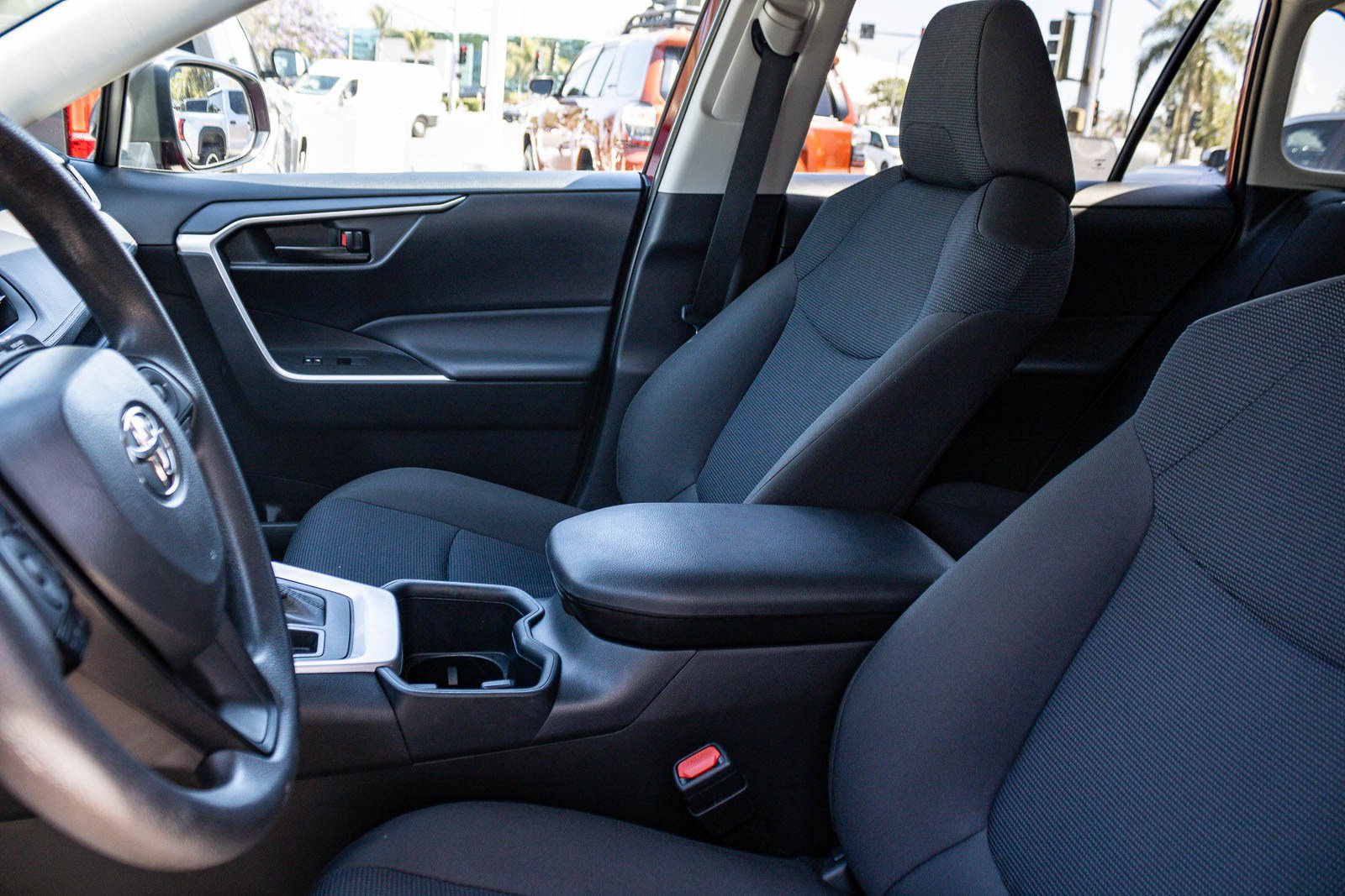 Used 2025 Toyota RAV4 LE FWD image 24