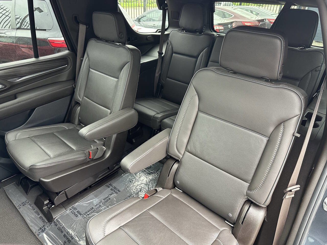 Used 2021 GMC Yukon Denali w/ Denali Premium Package image 37