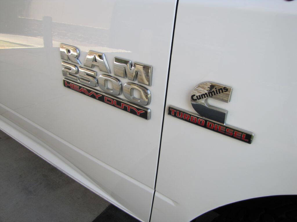 Used 2018 RAM 2500 SLT image 25