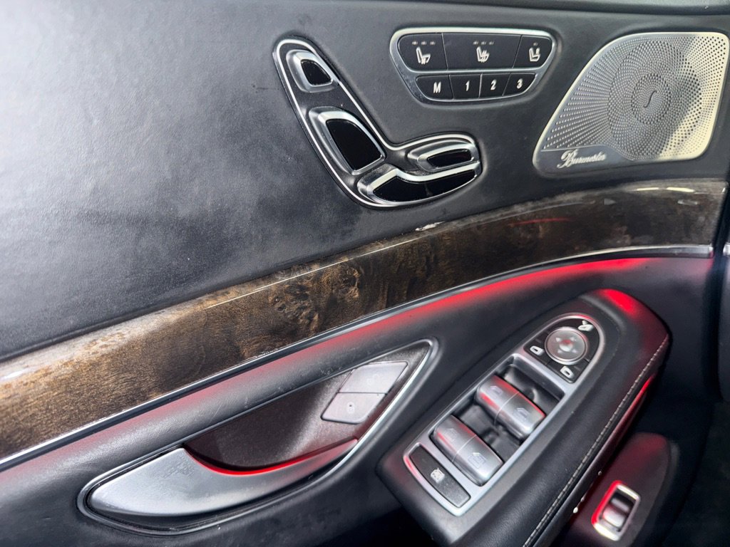 Used 2015 Mercedes-Benz S 63 AMG 4MATIC Sedan image 34