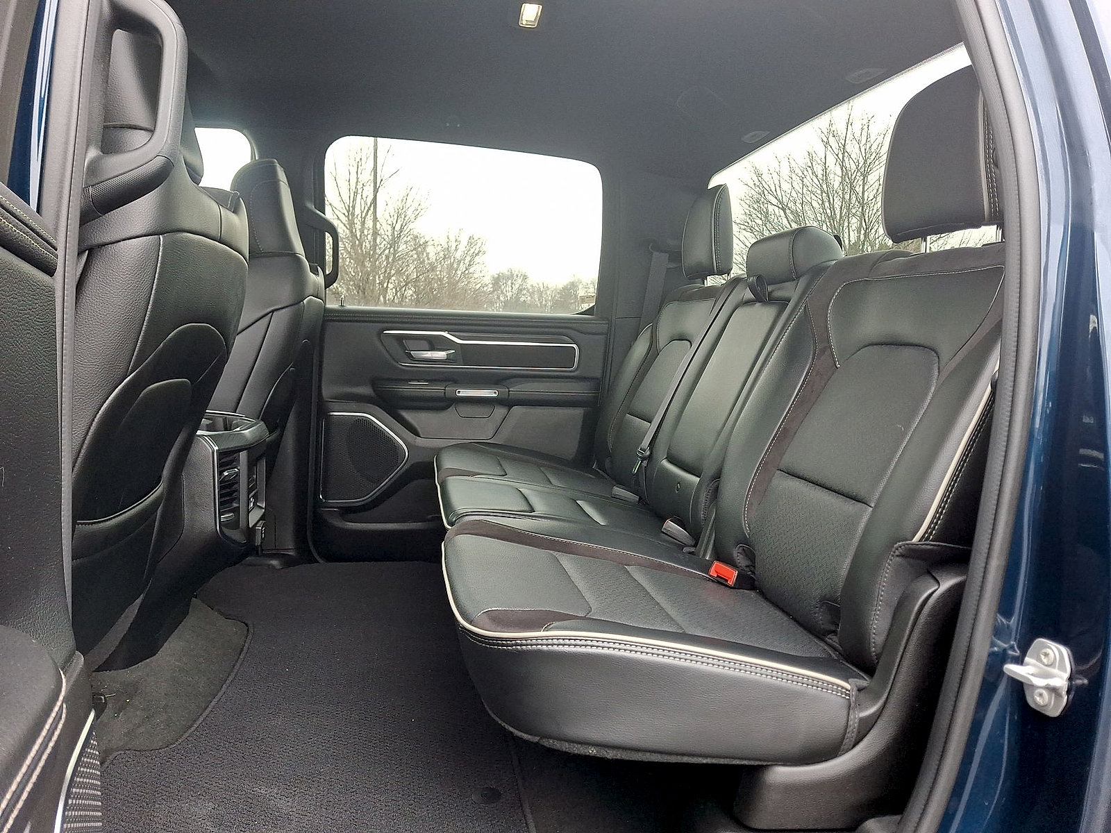 Used 2024 RAM 1500 Laramie RWD image 20