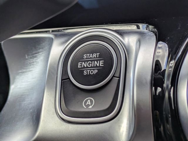 Used 2025 Mercedes-Benz GLB 250 GLB 250 w/ Winter Package image 24