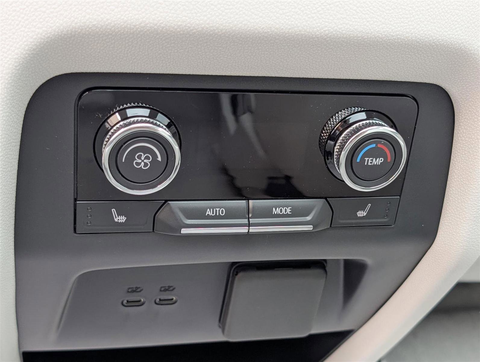 New 2026 Buick Enclave Avenir w/ Super Cruise Package image 16