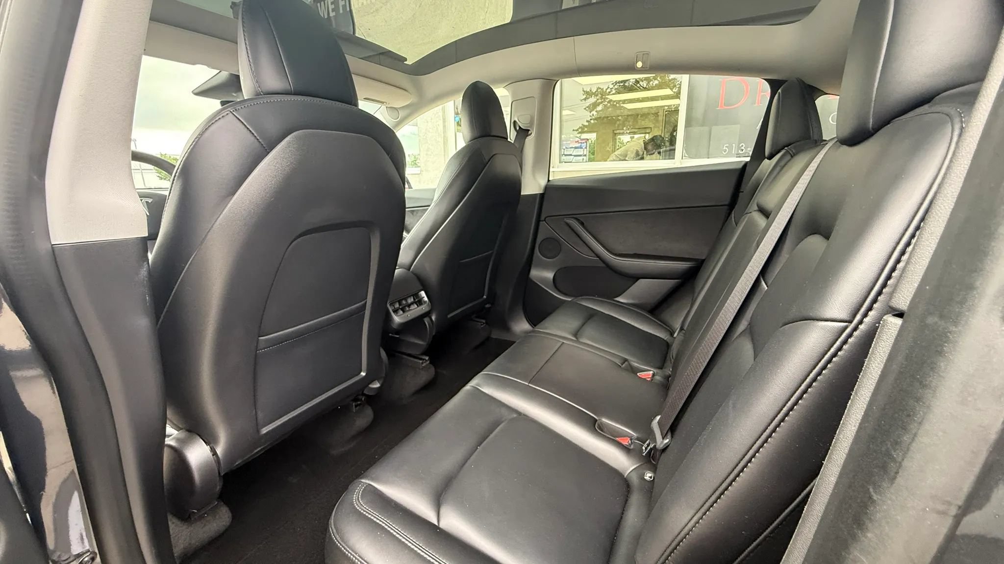Used 2021 Tesla Model Y Long Range AWD/4WD image 10