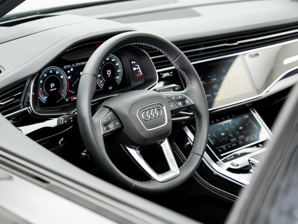 Certified 2025 Audi Q7 3.0T Prestige w/ Prestige Package AWD/4WD image 9