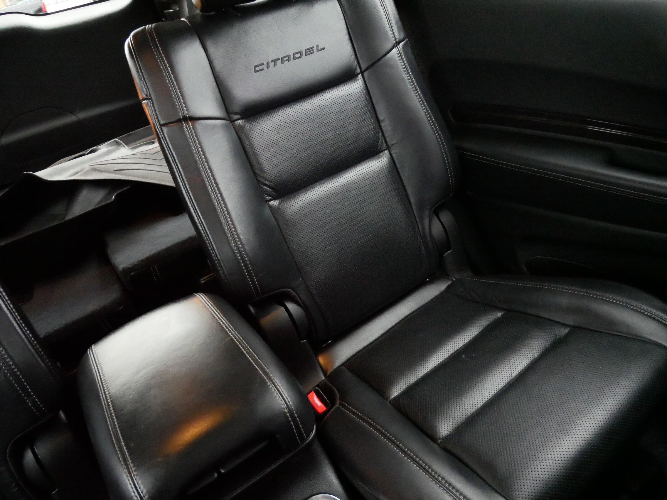 Used 2013 Dodge Durango Citadel w/ Technology Group image 14