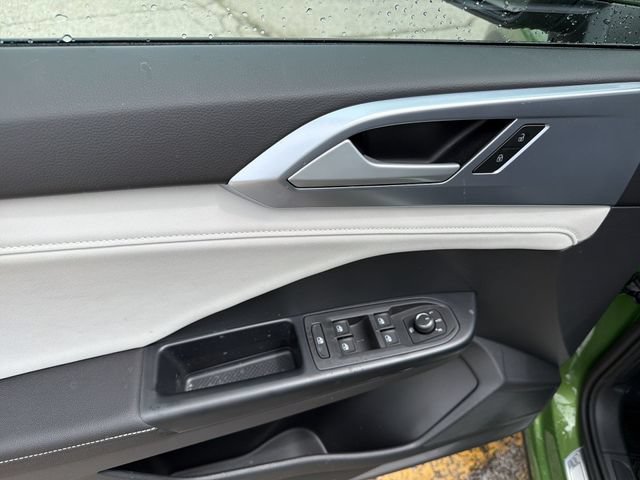 New 2026 Volkswagen Taos SE AWD/4WD image 14