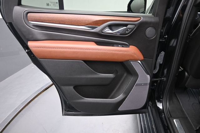 Used 2024 GMC Yukon Denali Ultimate AWD/4WD image 18