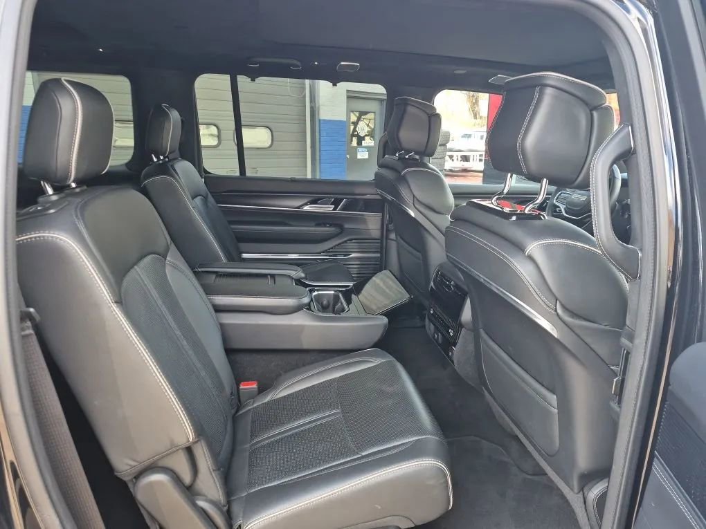 Used 2024 Jeep Grand Wagoneer L Series II w/ Quick Order Packagew 28T image 13