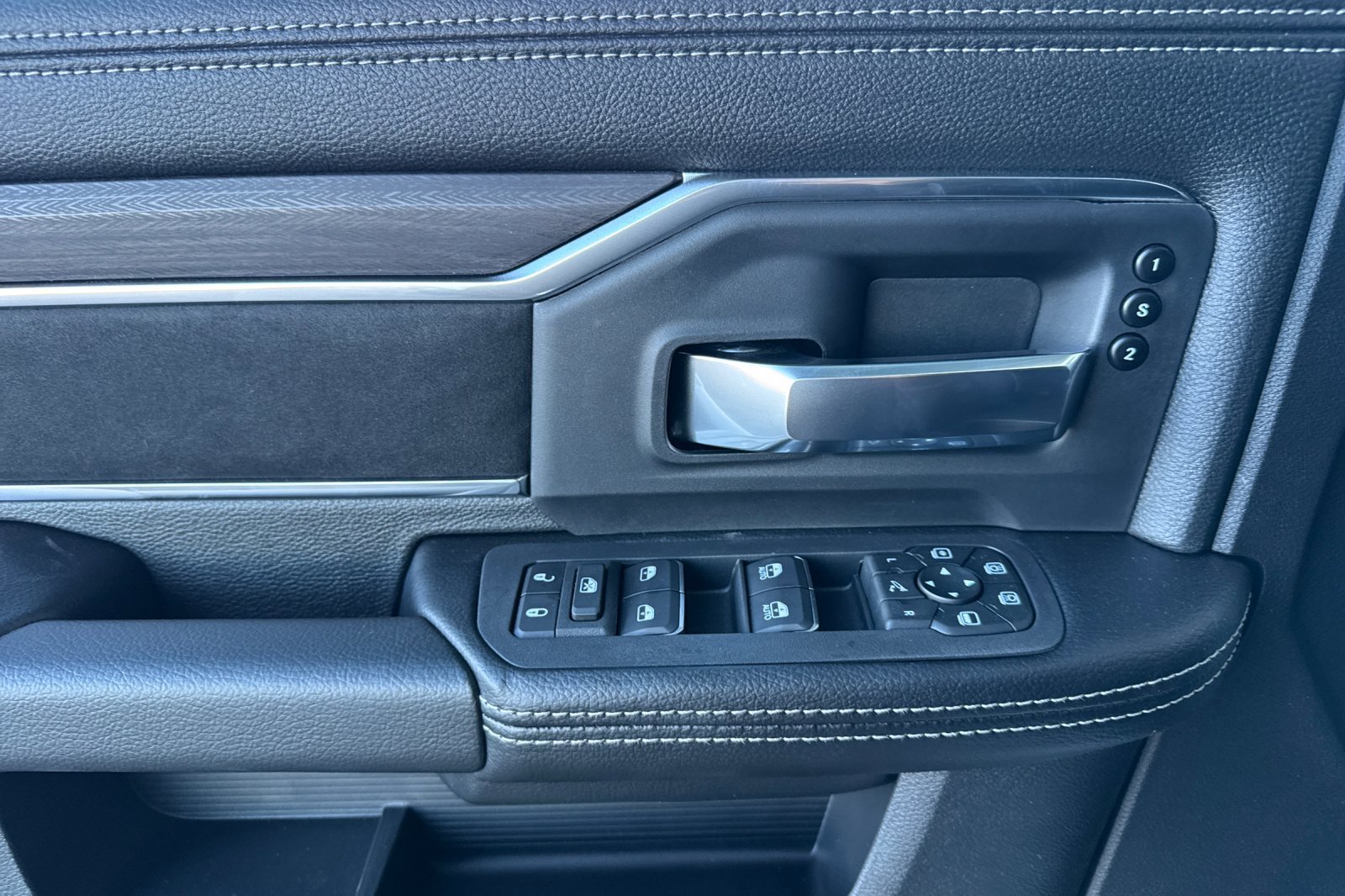 New 2026 RAM 2500 Laramie image 10