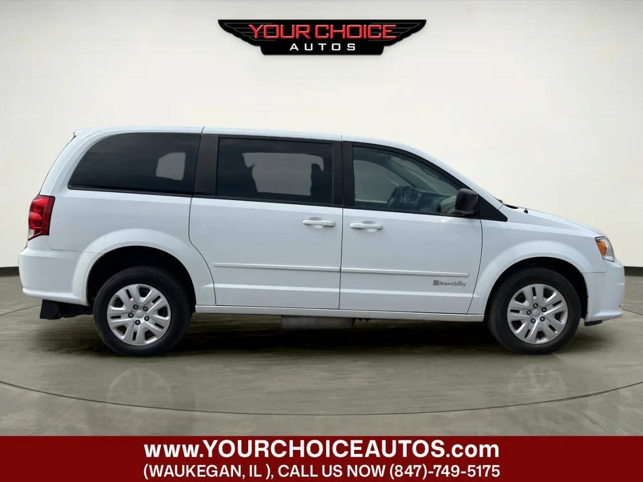 Used 2017 Dodge Grand Caravan SE w/ Power Window Group FWD image 7