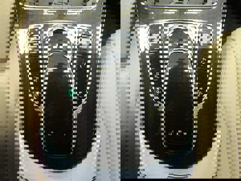 Used 2017 Mercedes-Benz GLC 300 4MATIC image 21