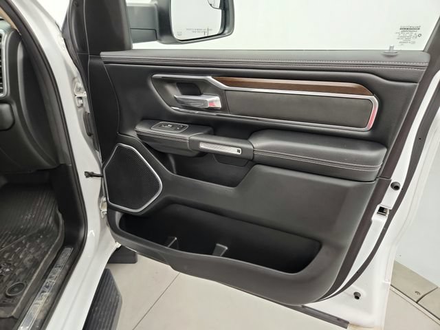 Used 2021 RAM 1500 Laramie AWD/4WD image 40