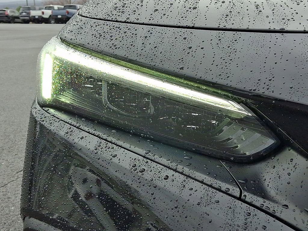 Used 2023 Honda Civic Sport image 11