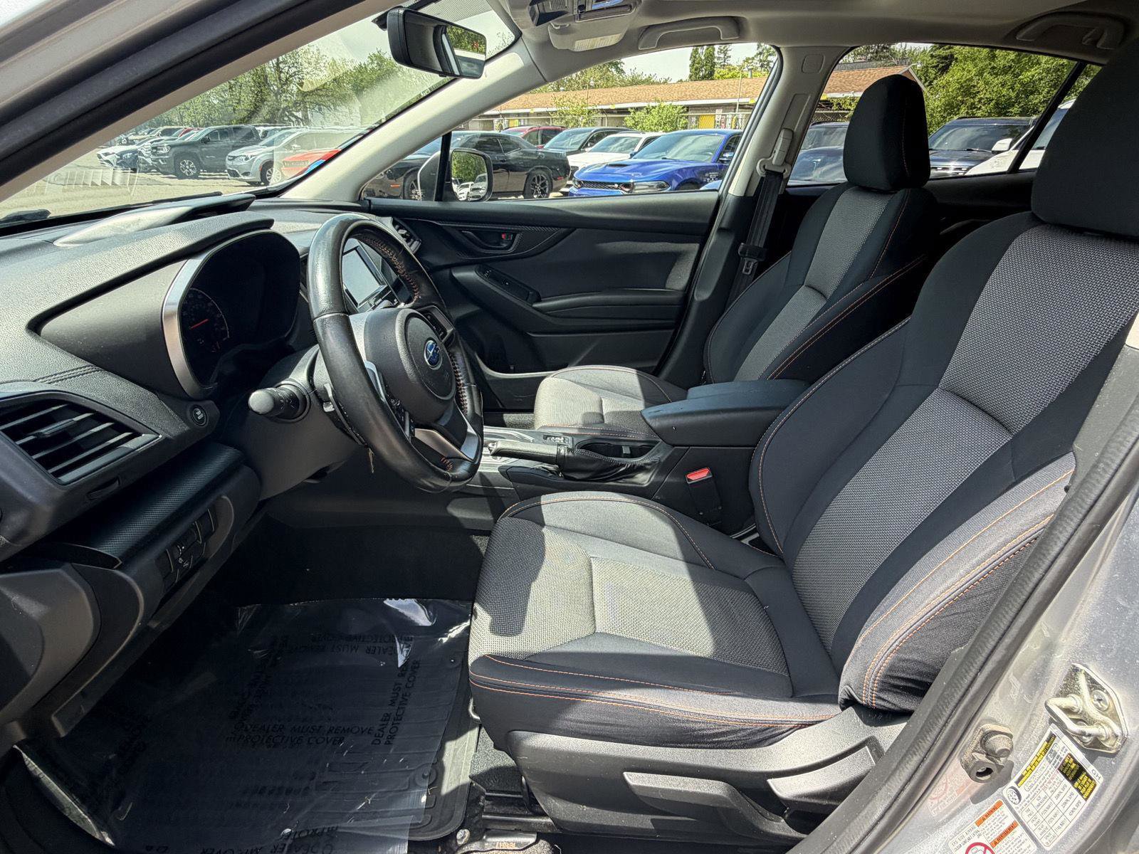 Used 2018 Subaru Crosstrek 2.0i Premium w/ Moonroof Package AWD/4WD image 12
